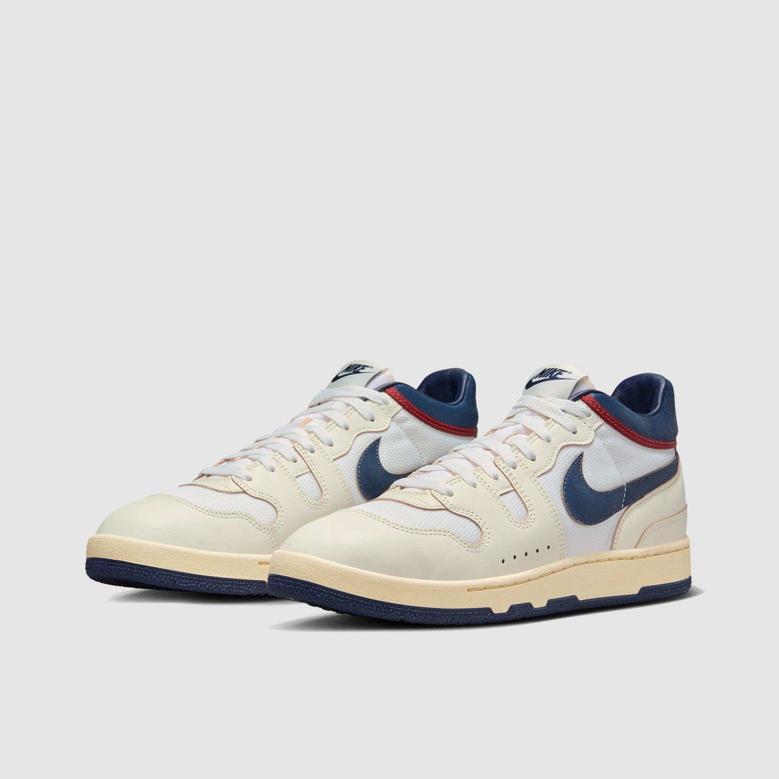 Nike Attack Sail/Midnight Navy