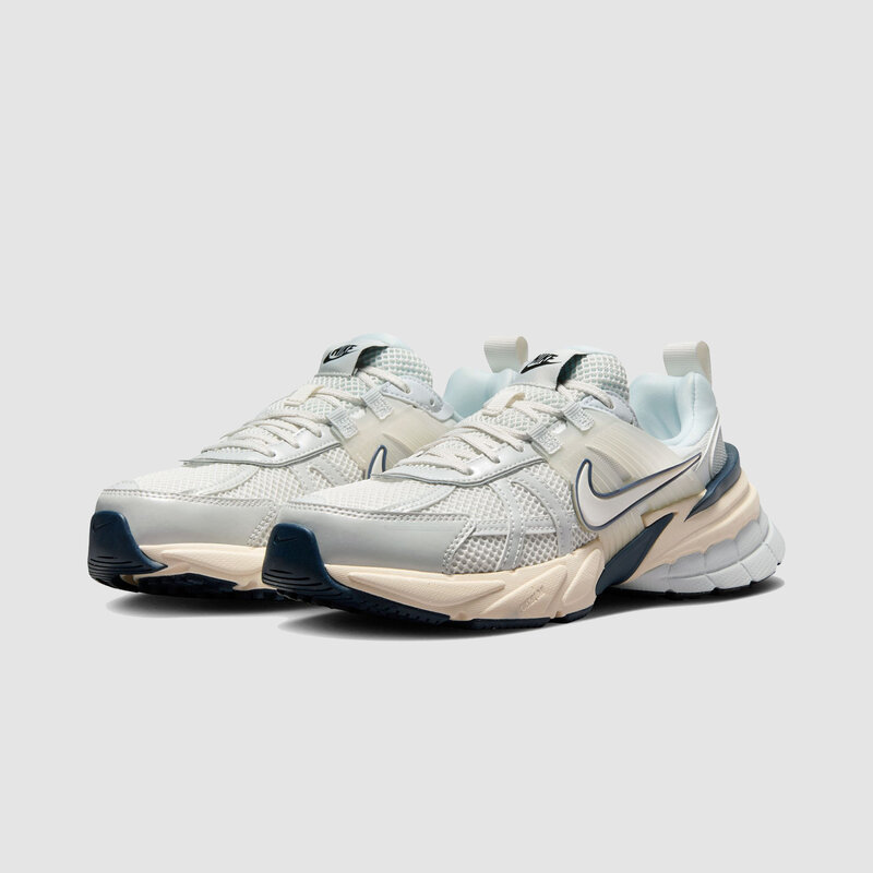 Nike WMNS V2K Run Platinum Tint