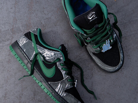 Nike SB x There Dunk Low