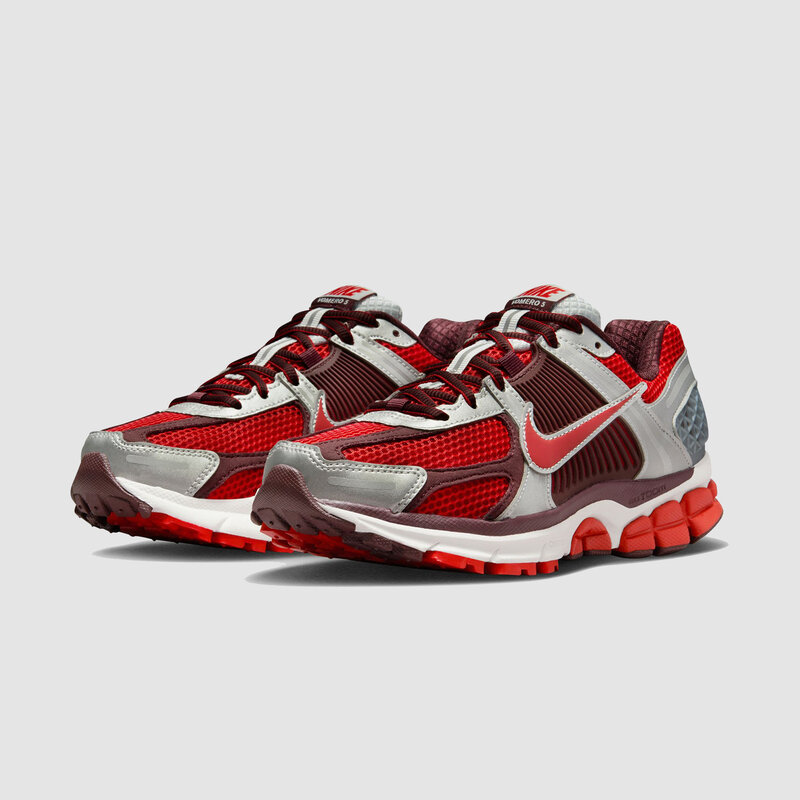 Nike W Vomero 5 "Mystic Red"