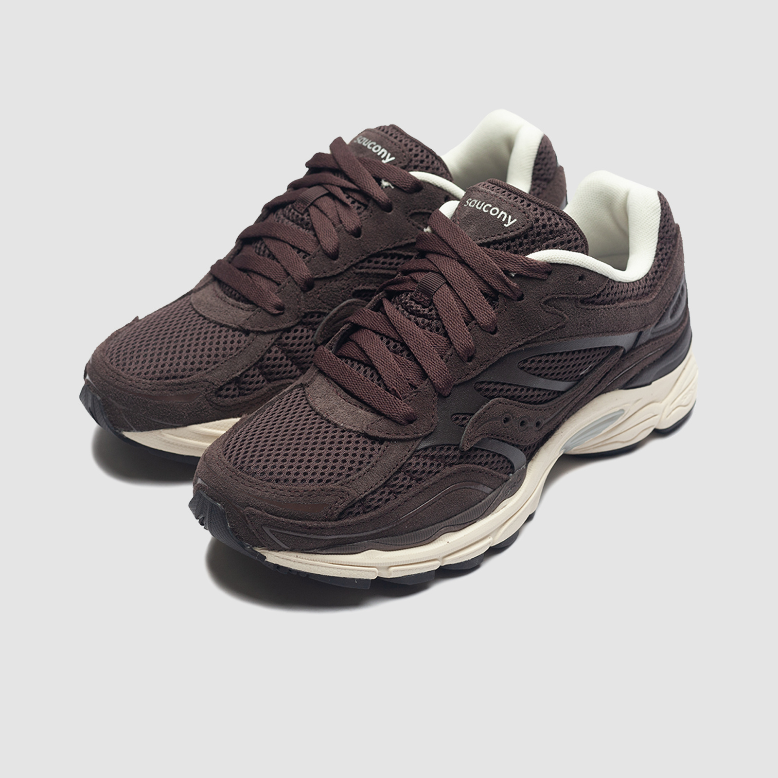 Saucony ProGrid Omni 9 Coffee Cream