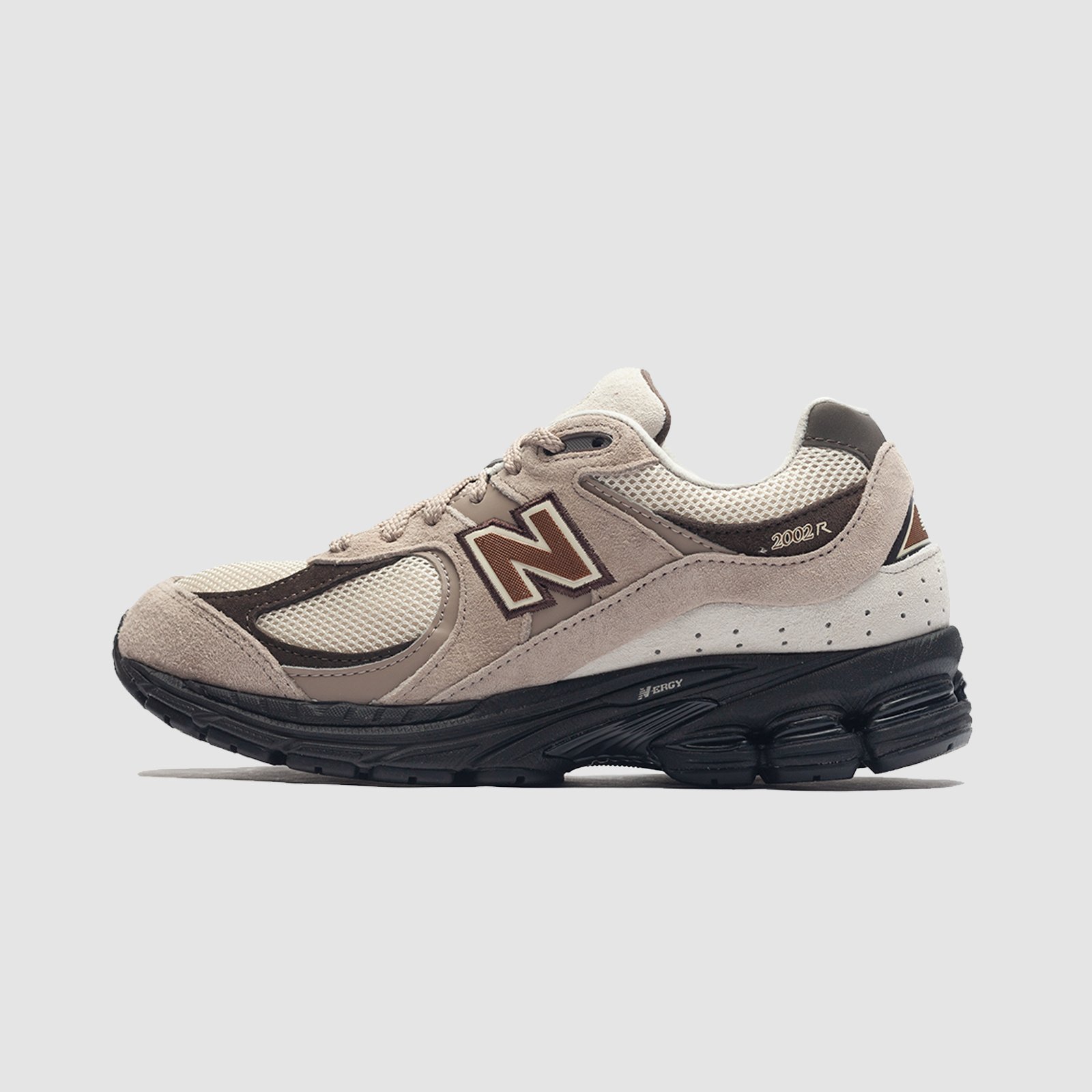 New Balance 2002R Brown/Black - RUKUS