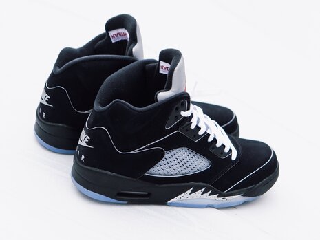 Jordan 5 Retro Black Metallic Reimagined