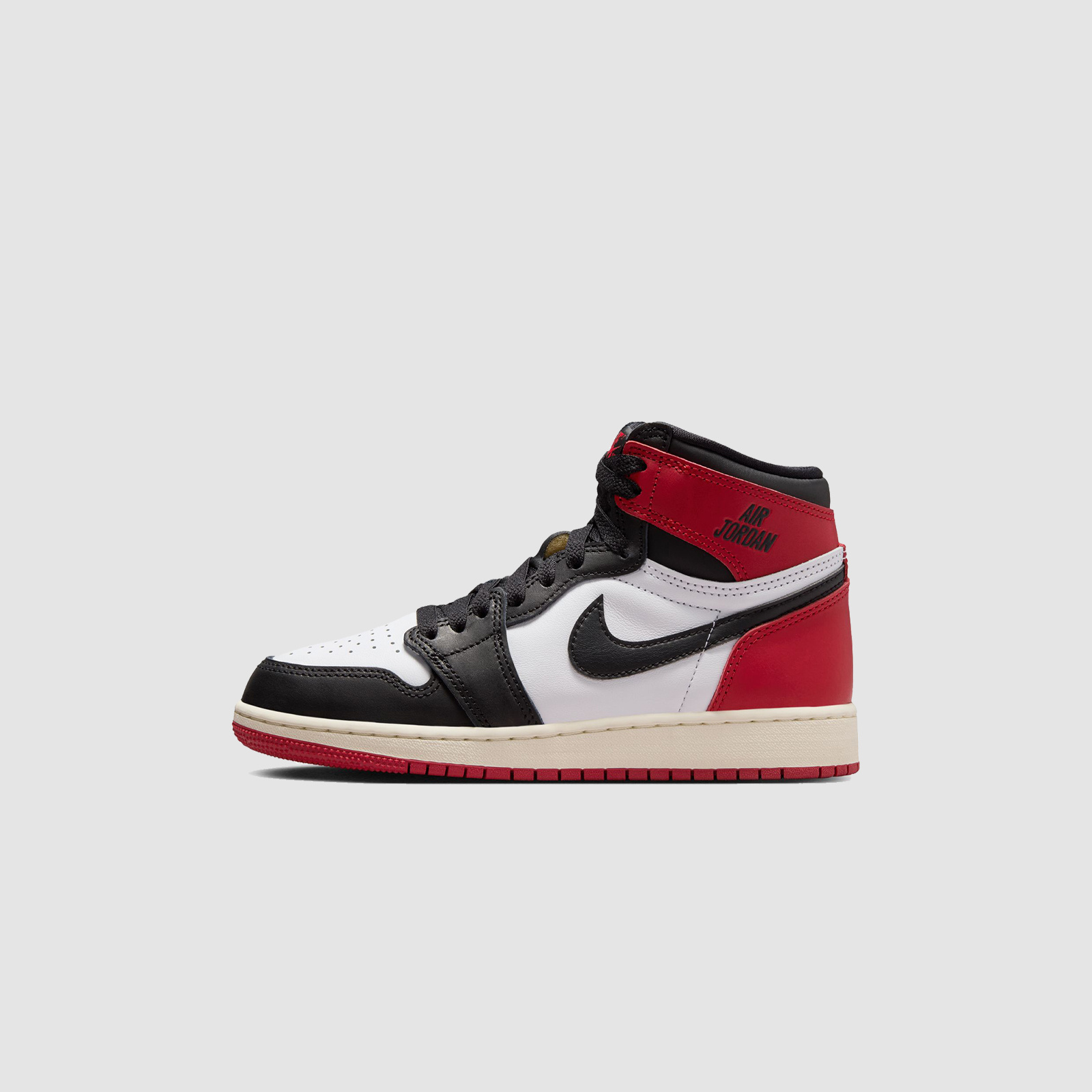 Jordan Retro 1 'Black Toe Reimagined' (GS)