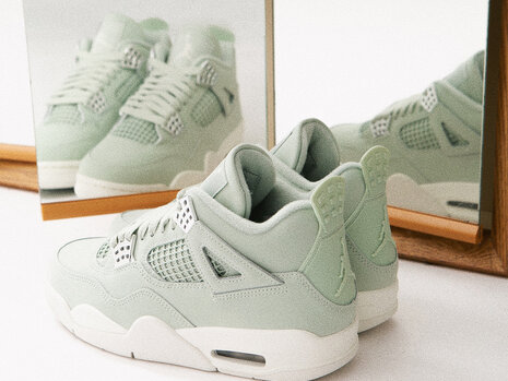 WMNS Jordan 4 Retro 'Abundance'