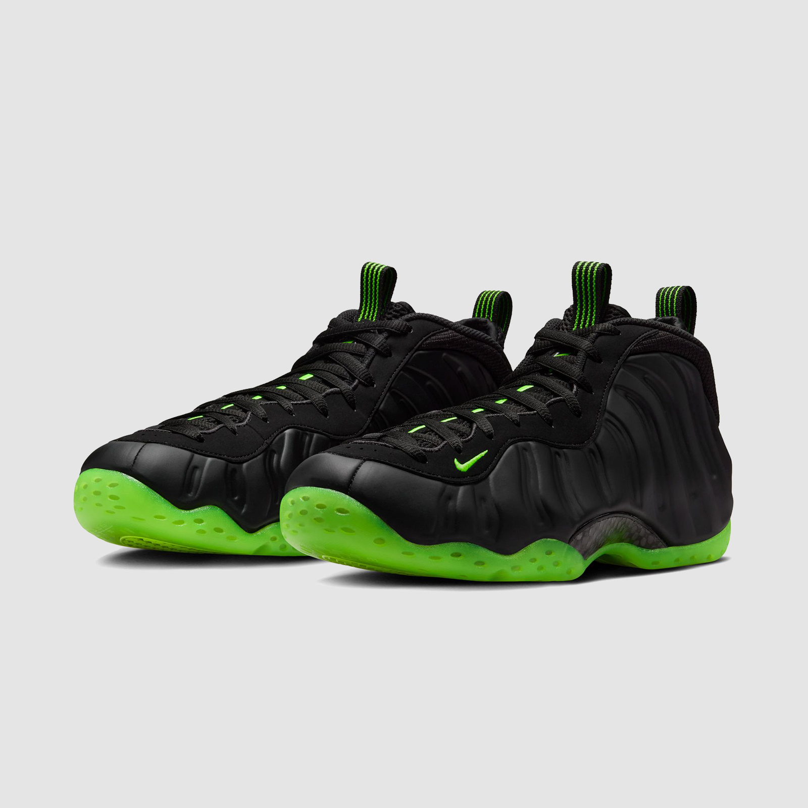 Nike Air Foamposite One Black/Volt