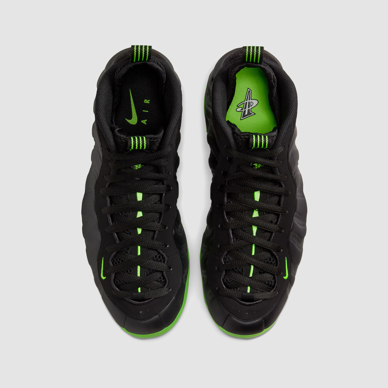 Nike Air Foamposite One Black/Volt