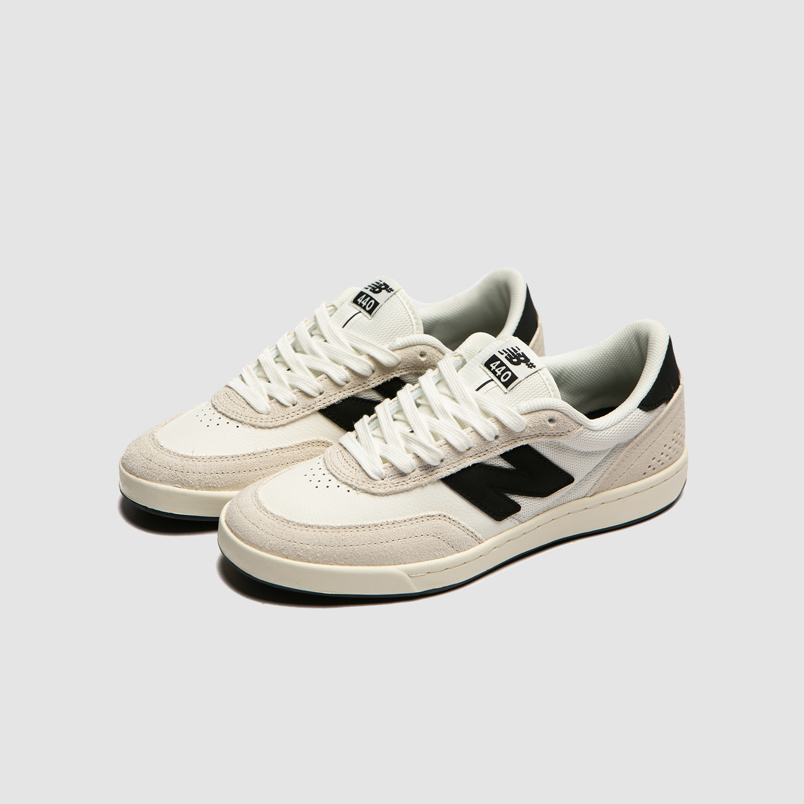 New Balance Numeric 440 V2 Sea Salt/Black