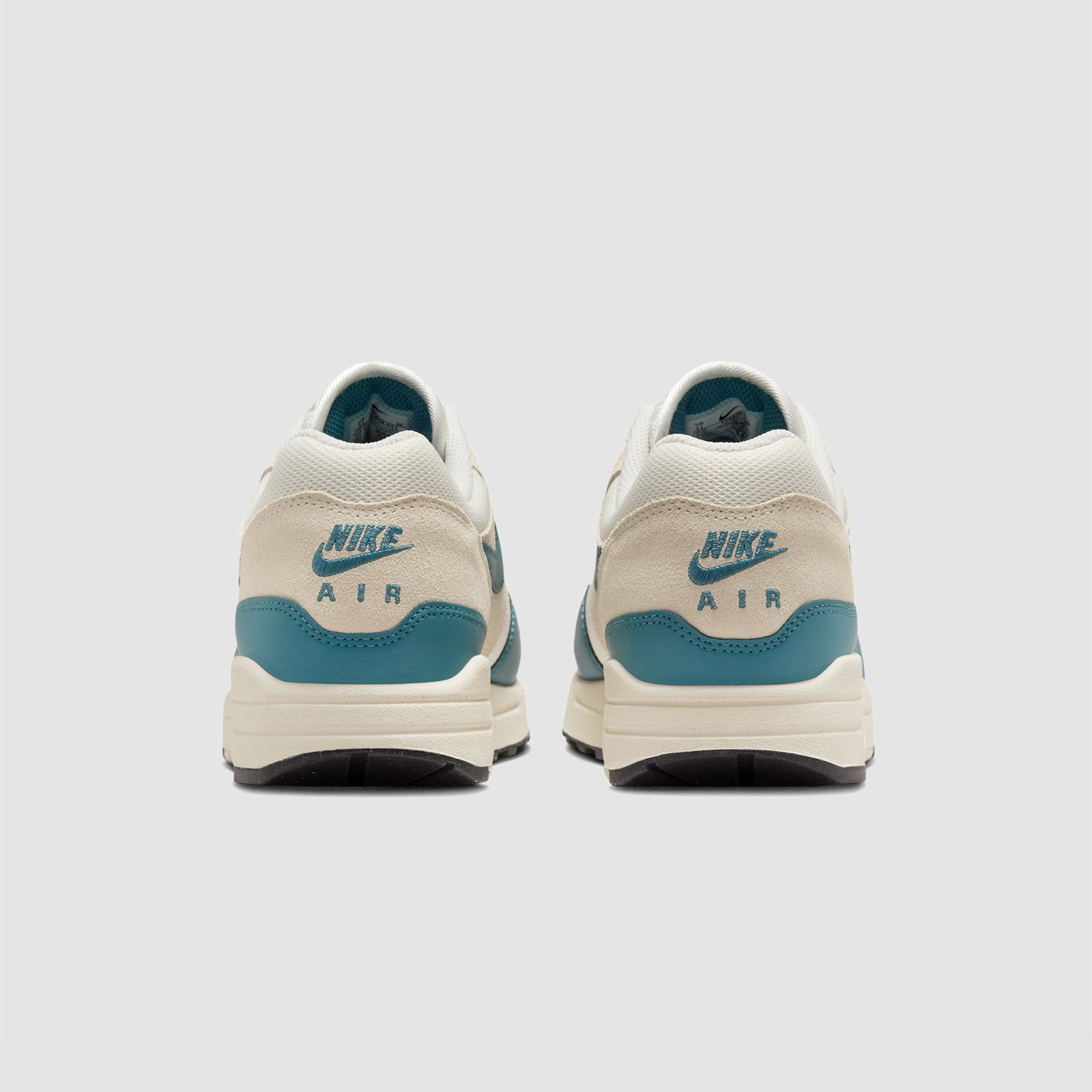 Nike Air Max 1 Soft Pearl / Smokey Blue