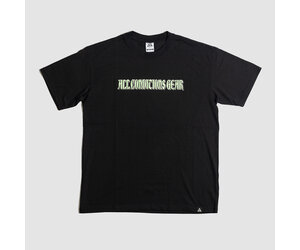 nike-acg-lizard-tee-black.jpg