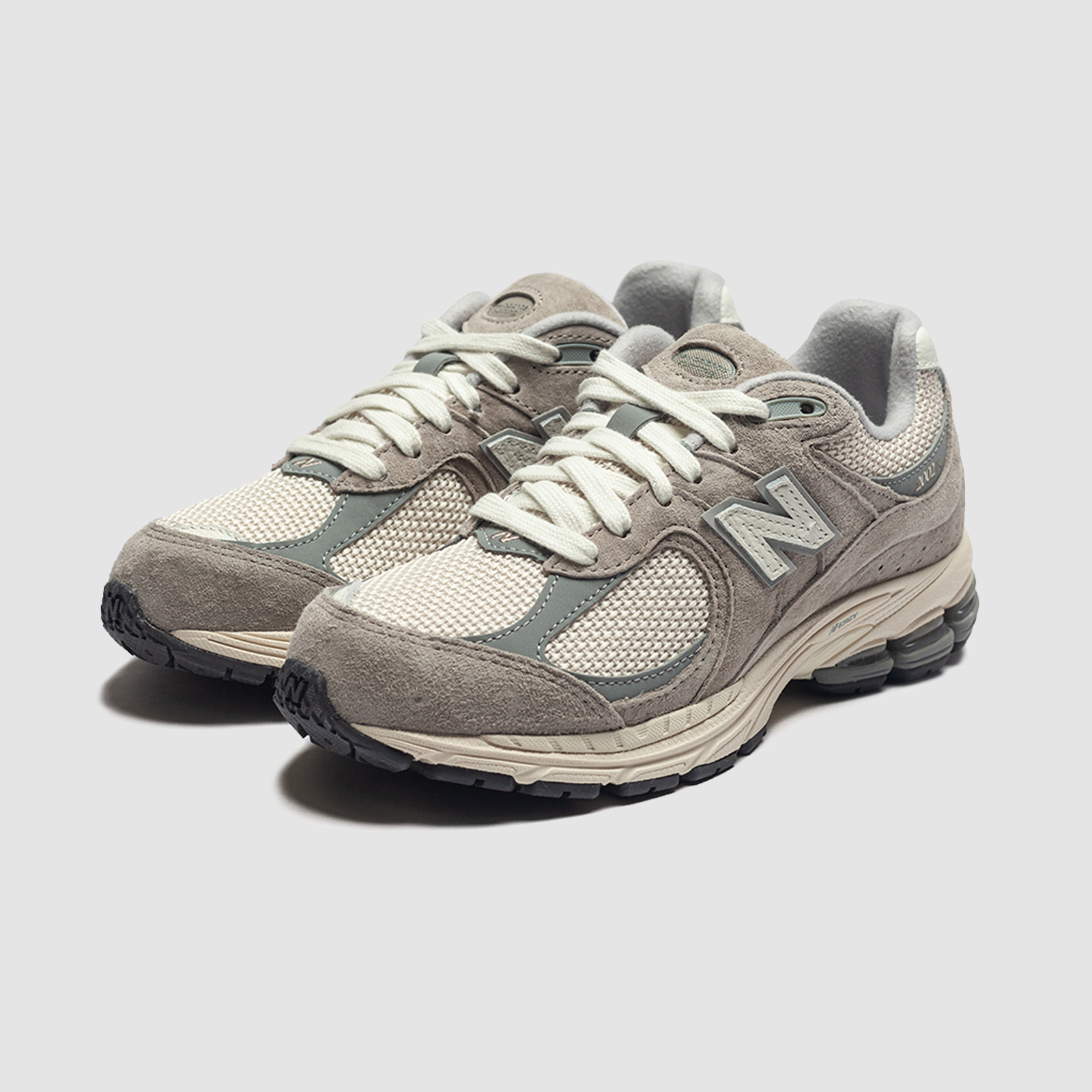 New Balance 2002R Brown/Beige