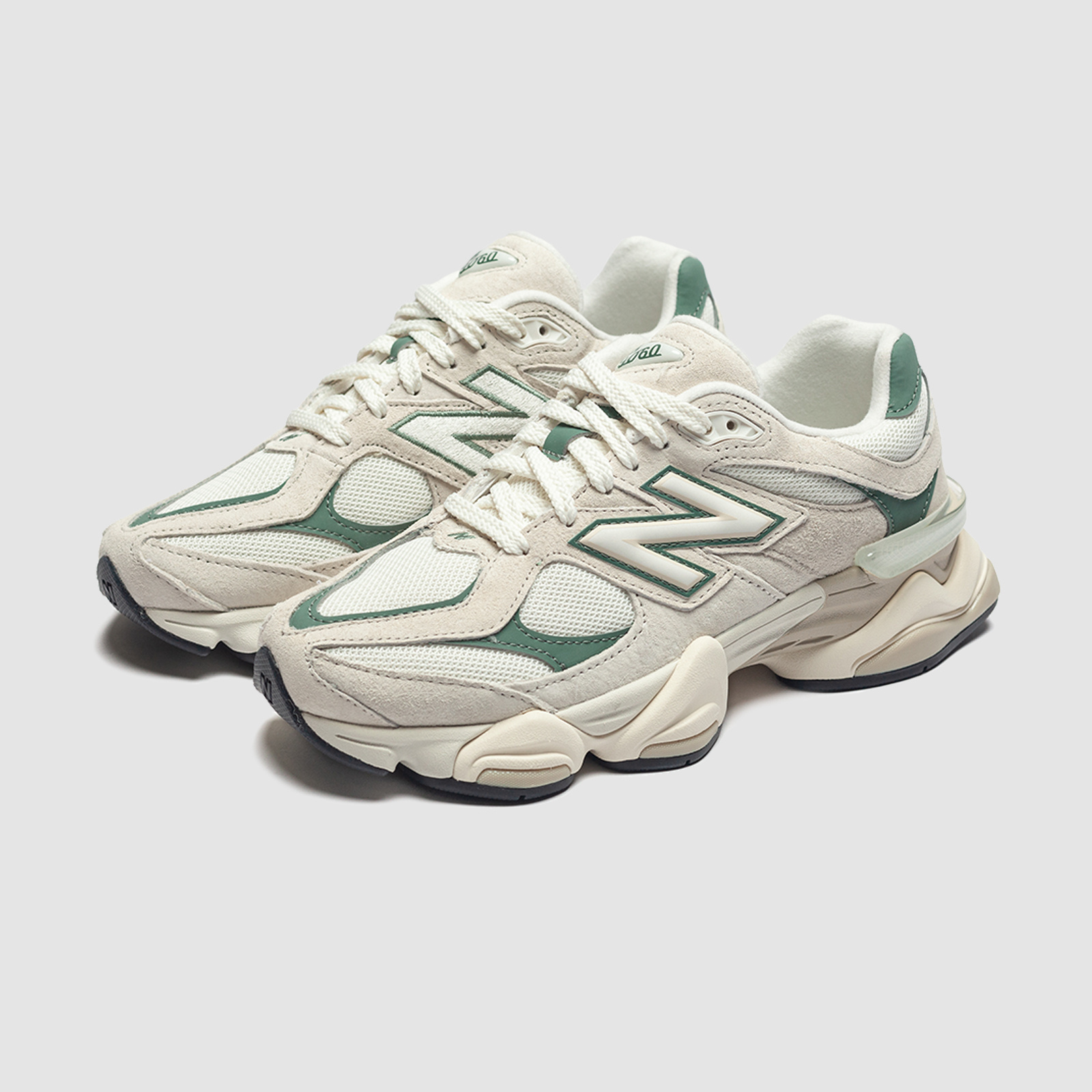 New Balance 9060 Beige/Green