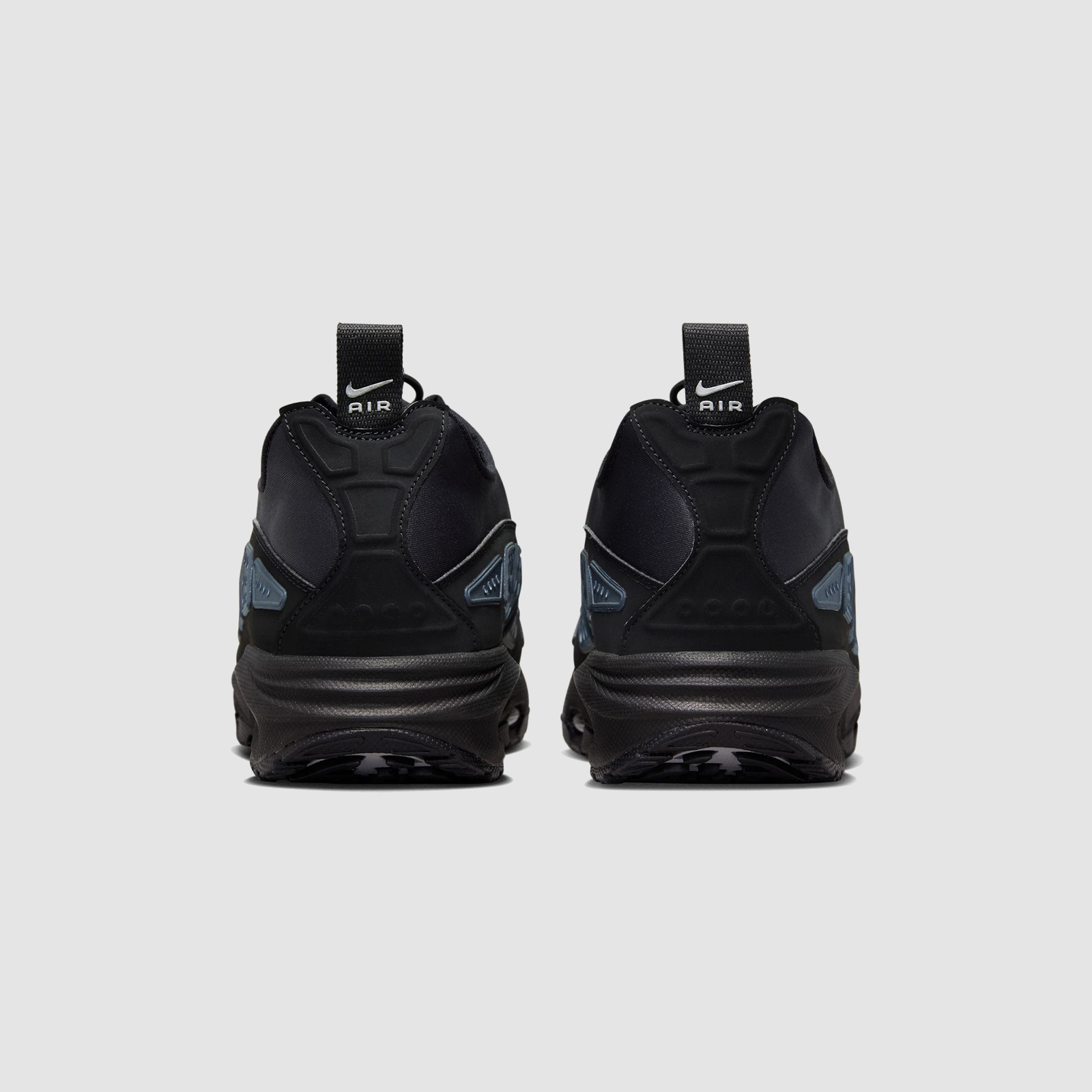 Nike (W) Air Max SNDR Black/Silver - RUKUS Nike (W) Air Max SNDR Black/Silver - RUKUS