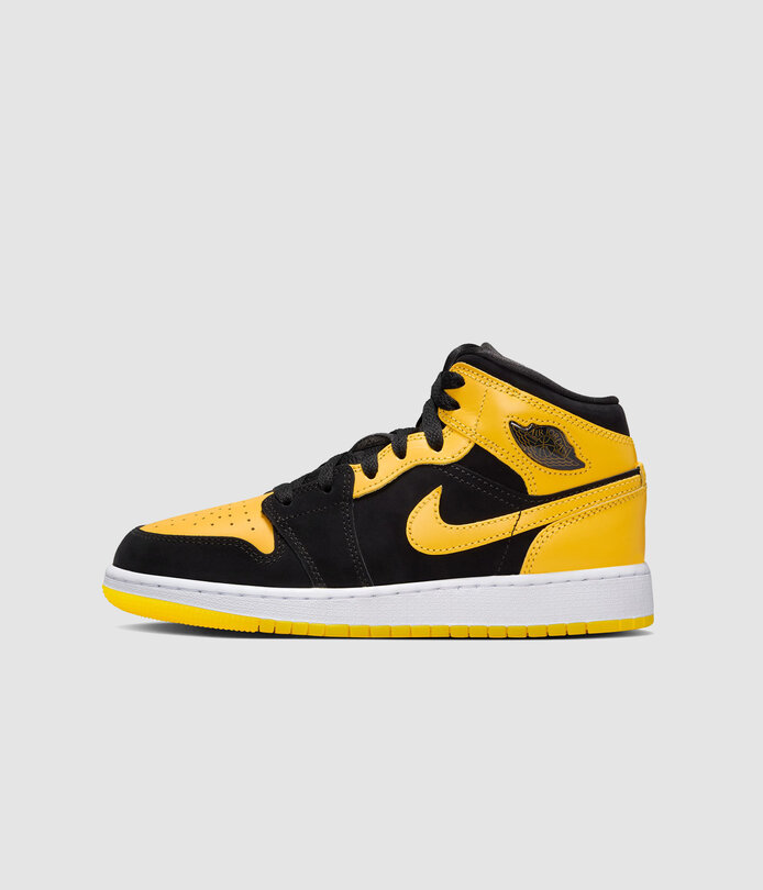 シューズ(女性用) NIKE AIR JORDAN 1 MID GS \"Black Yellow\" Jordan AJ1 Mid SE (GS) Black/Varsity Maize - RUKUS