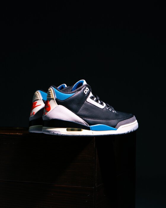 Retro 3 'Rare Air'