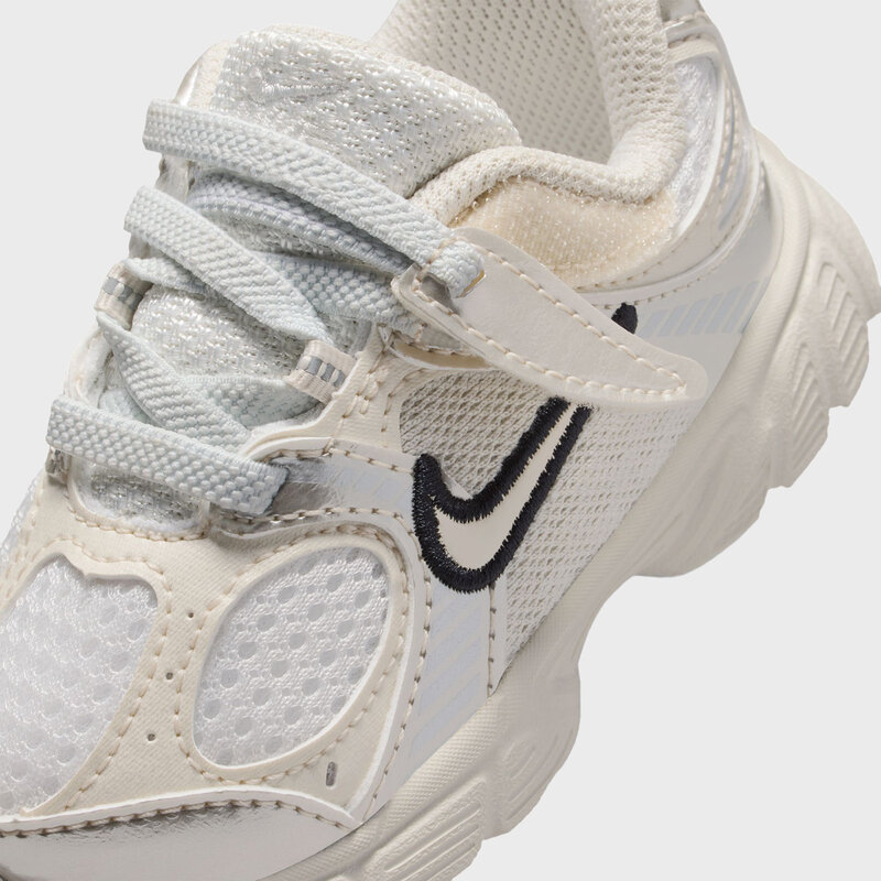 Nike V5 RNR (TD) Summit White/Lt Orewood