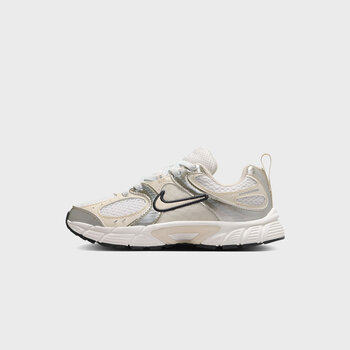 Nike V5 RNR (PS) Summit White/Lt Orewood
