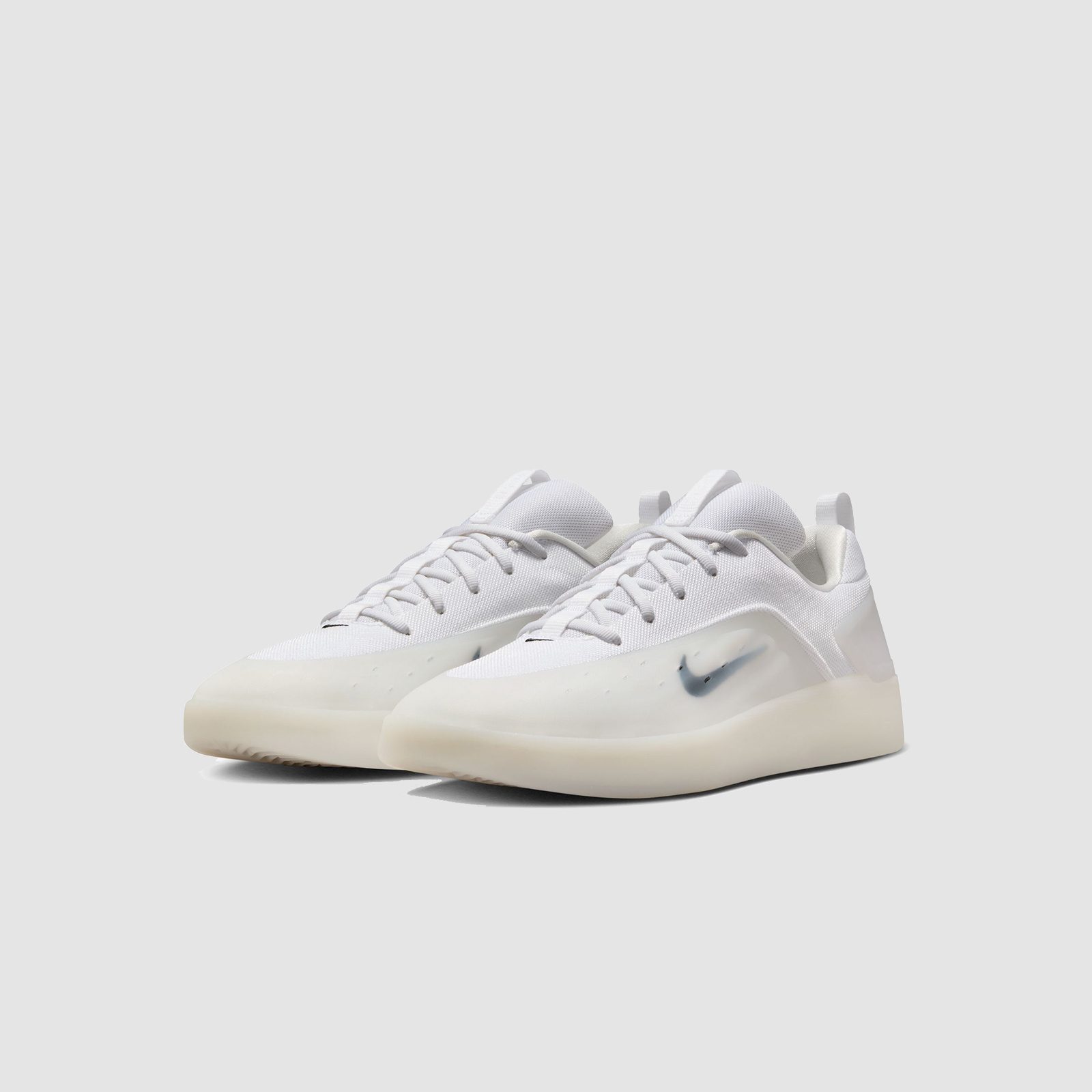 Nike SB Nyjah 4 White/Black