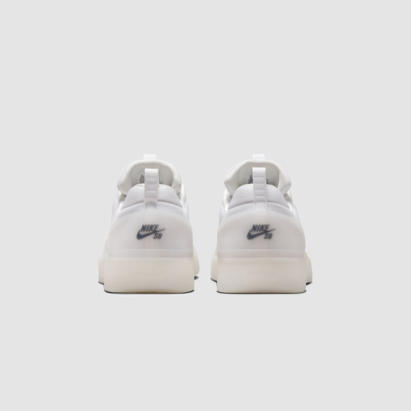 Nike SB Nyjah 4 White/Black