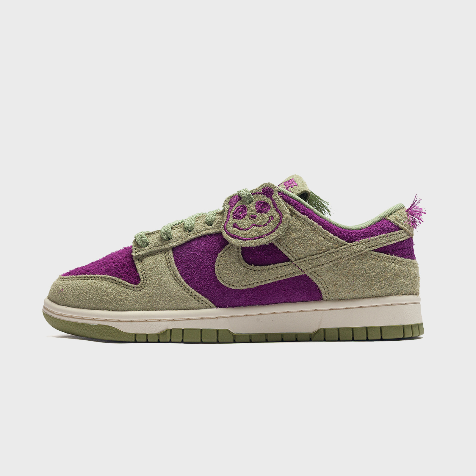 Nike Dunk Low Retro SE Dusty Olive