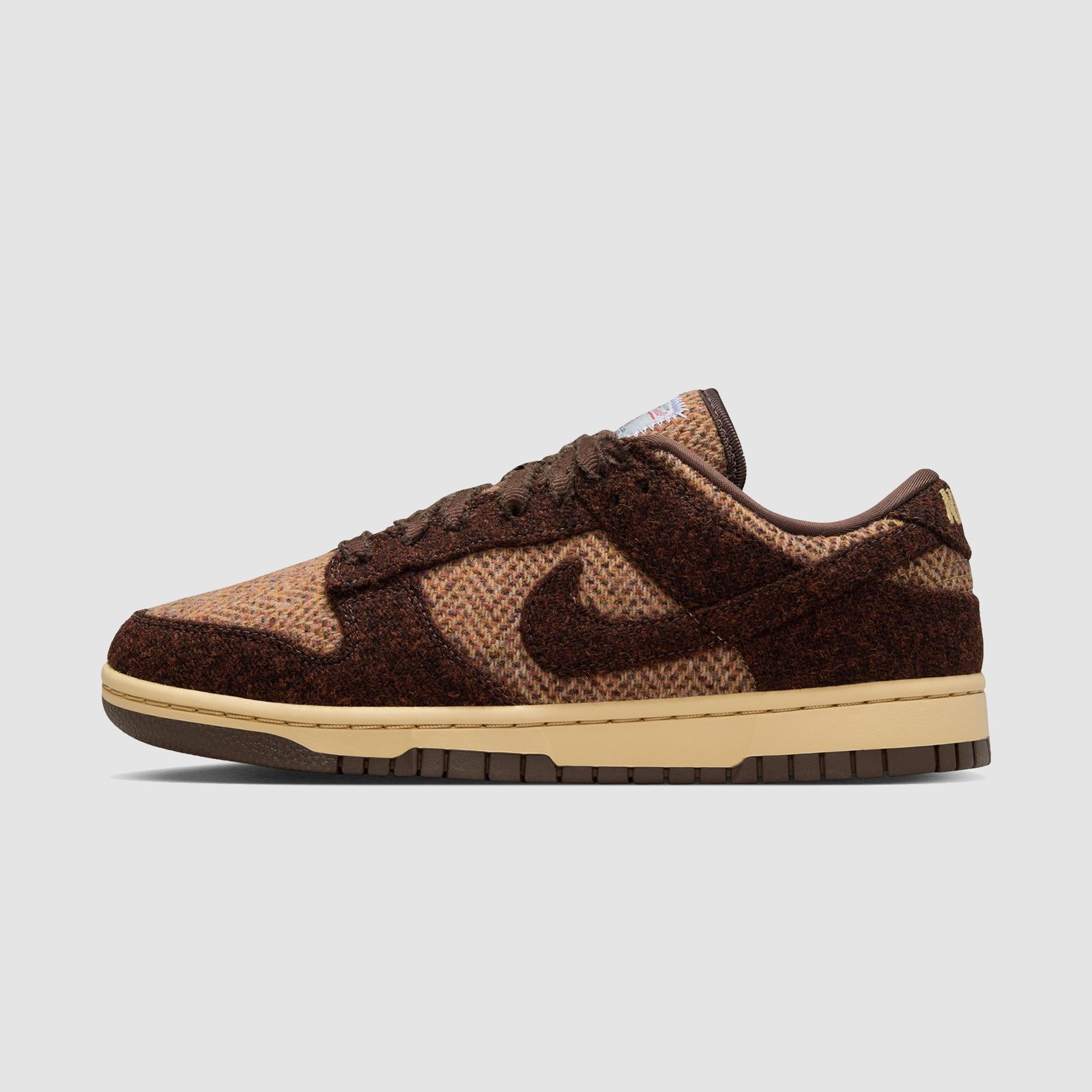 Nike (W) Dunk Low x Harris Tweed Sesame/Baroque Brown