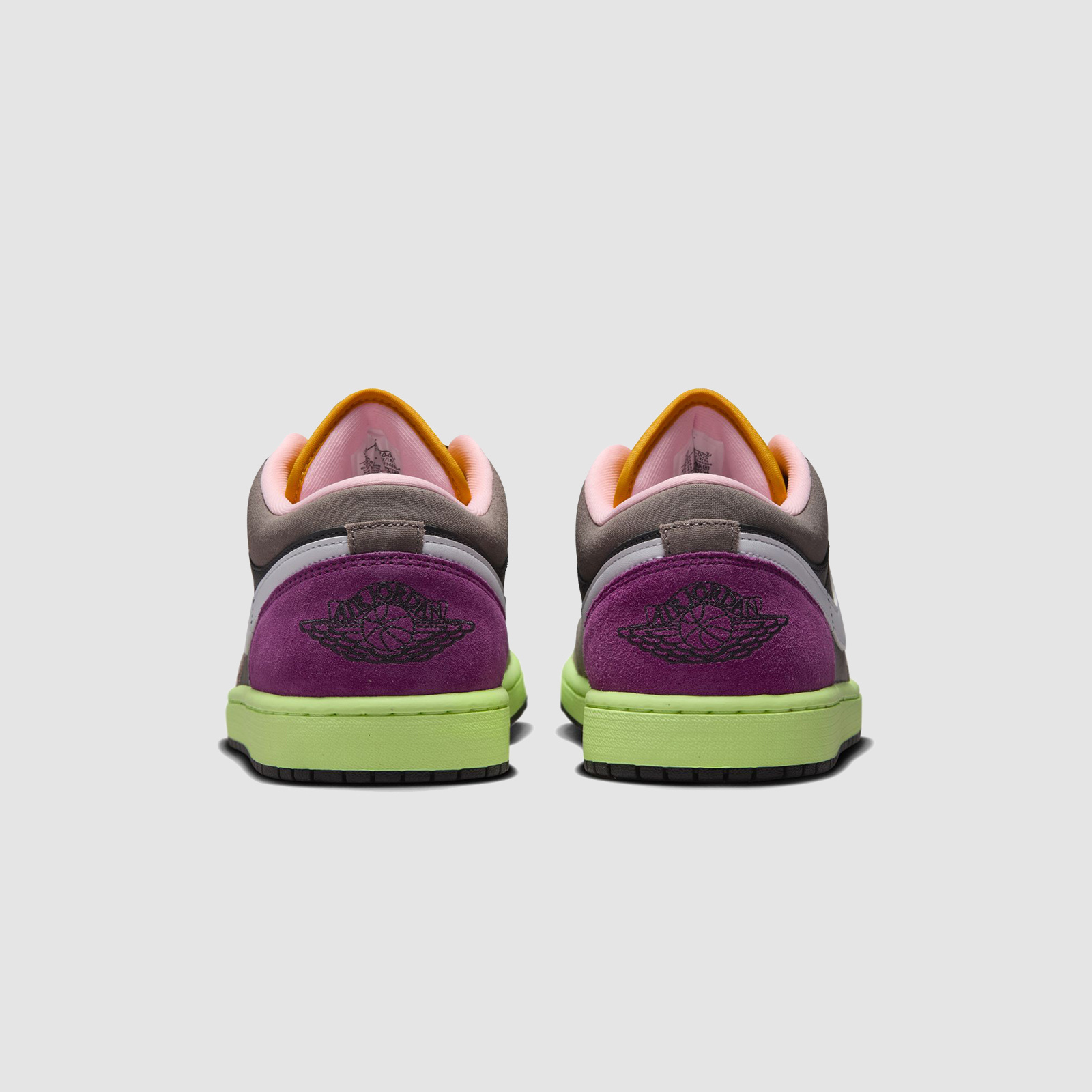 Jordan AJ1 Low SE Oil Grey/Arctic Punch