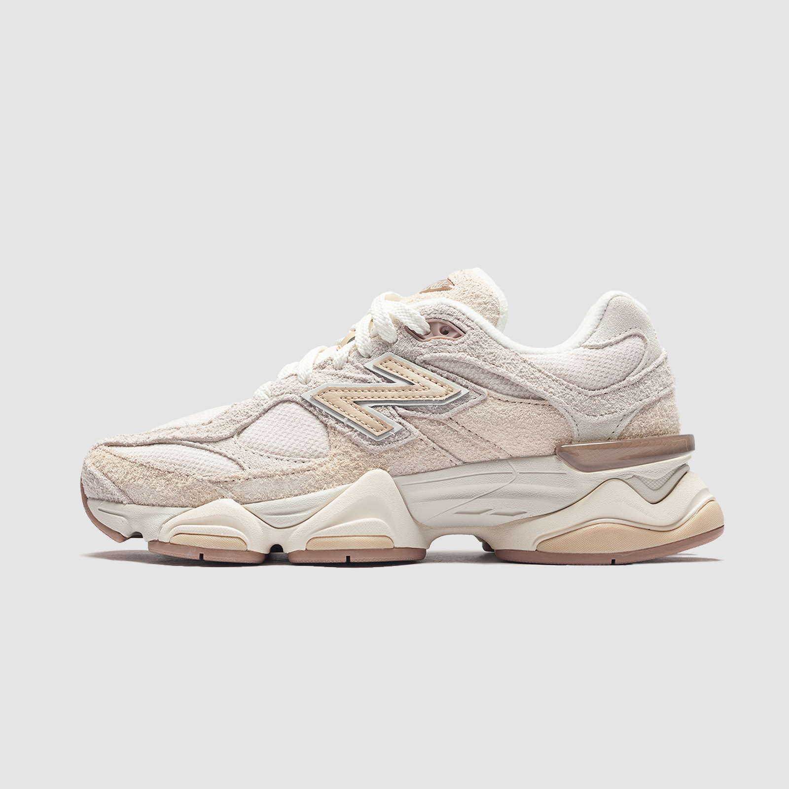 New Balance 9060 Beige/White