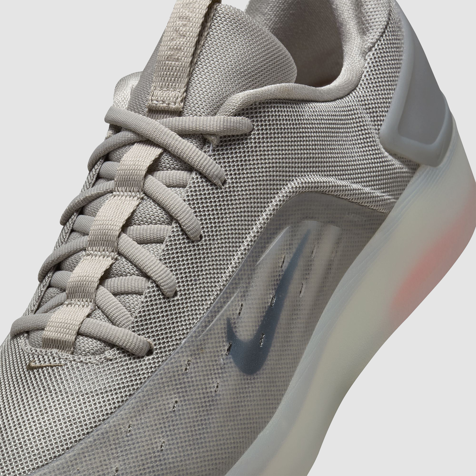 Nike SB Nyjah 4 College Grey/Milk Brown