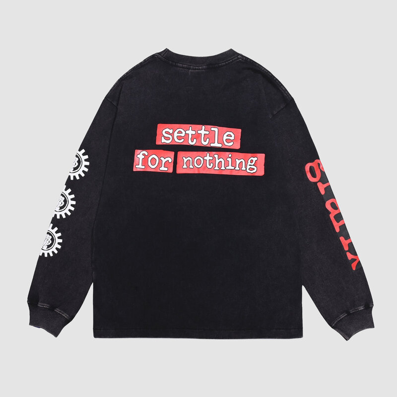 Devástates Martyr L/S GFX Retro Tee Black