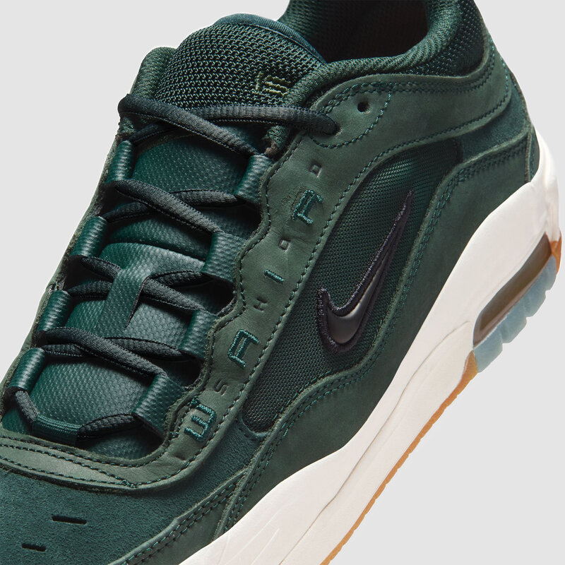 Nike SB Air Max Ishod ISO Deep Fir Sail