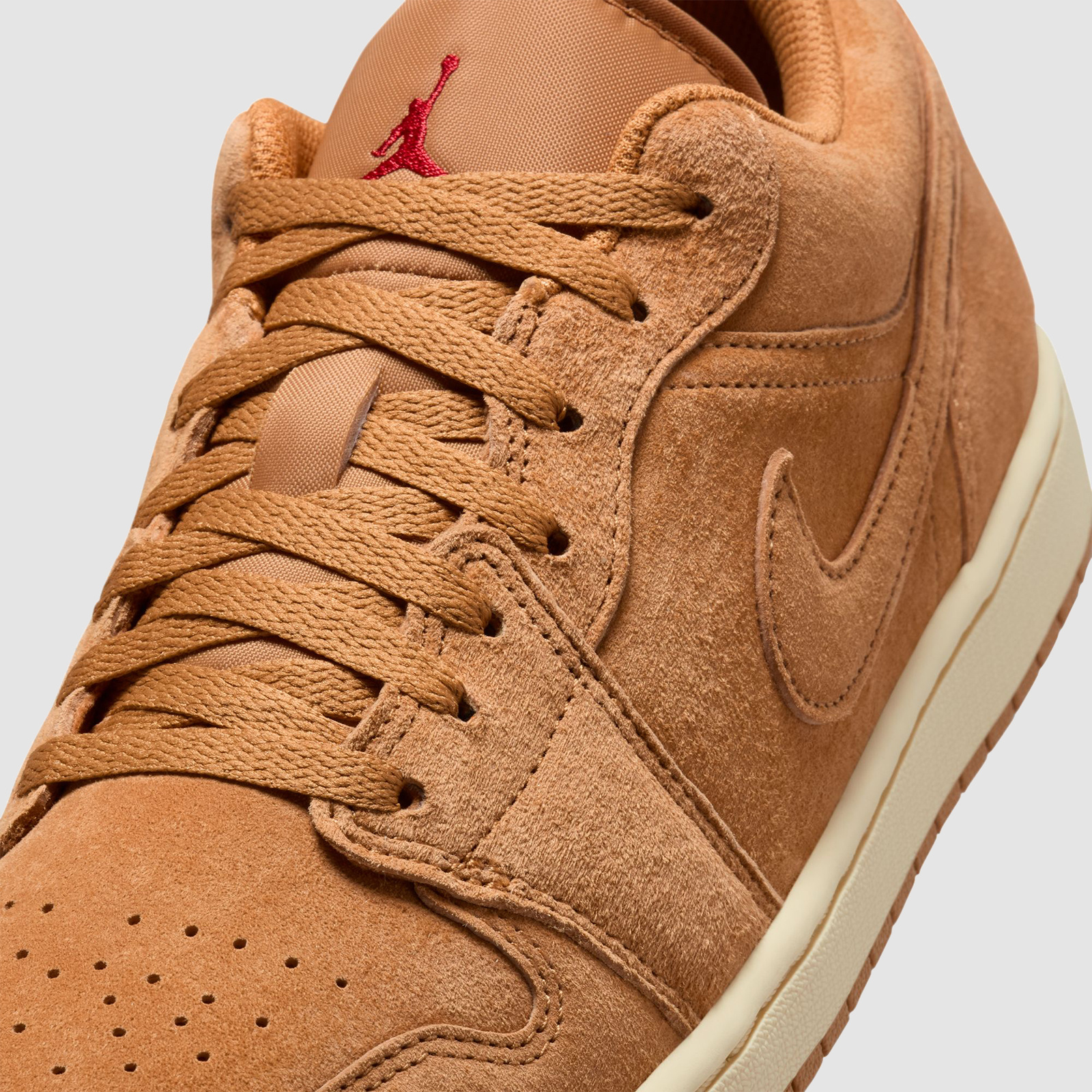 Jordan AJ1 Low SE Flax/Varsity Red