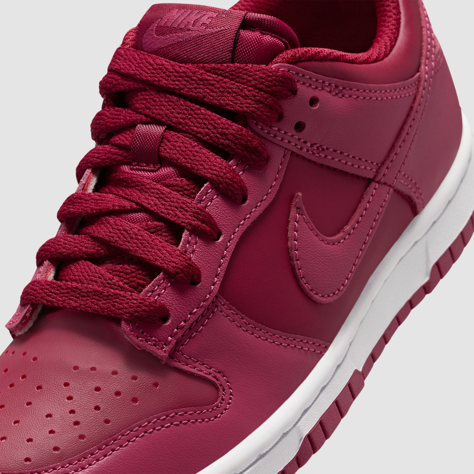 Nike Dunk Low (GS) Team Red/Sweet Beet