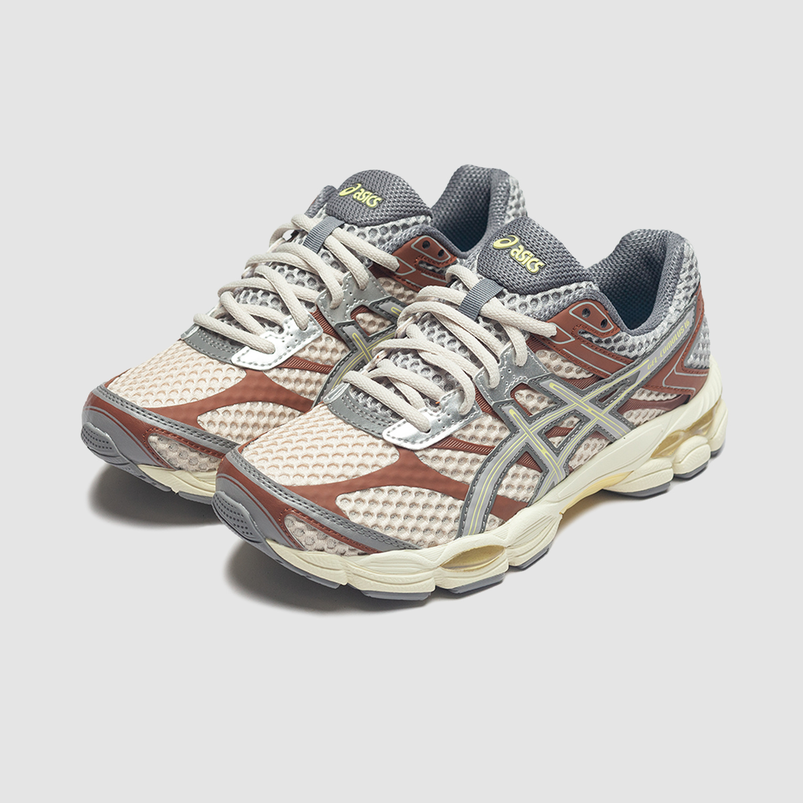 Asics Gel-Cumulus 16 Beige/Grey