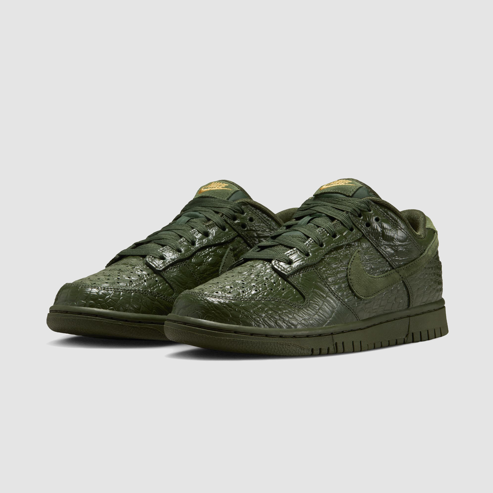 Nike (W) Dunk Low SS Carbon Green/Carbon Green