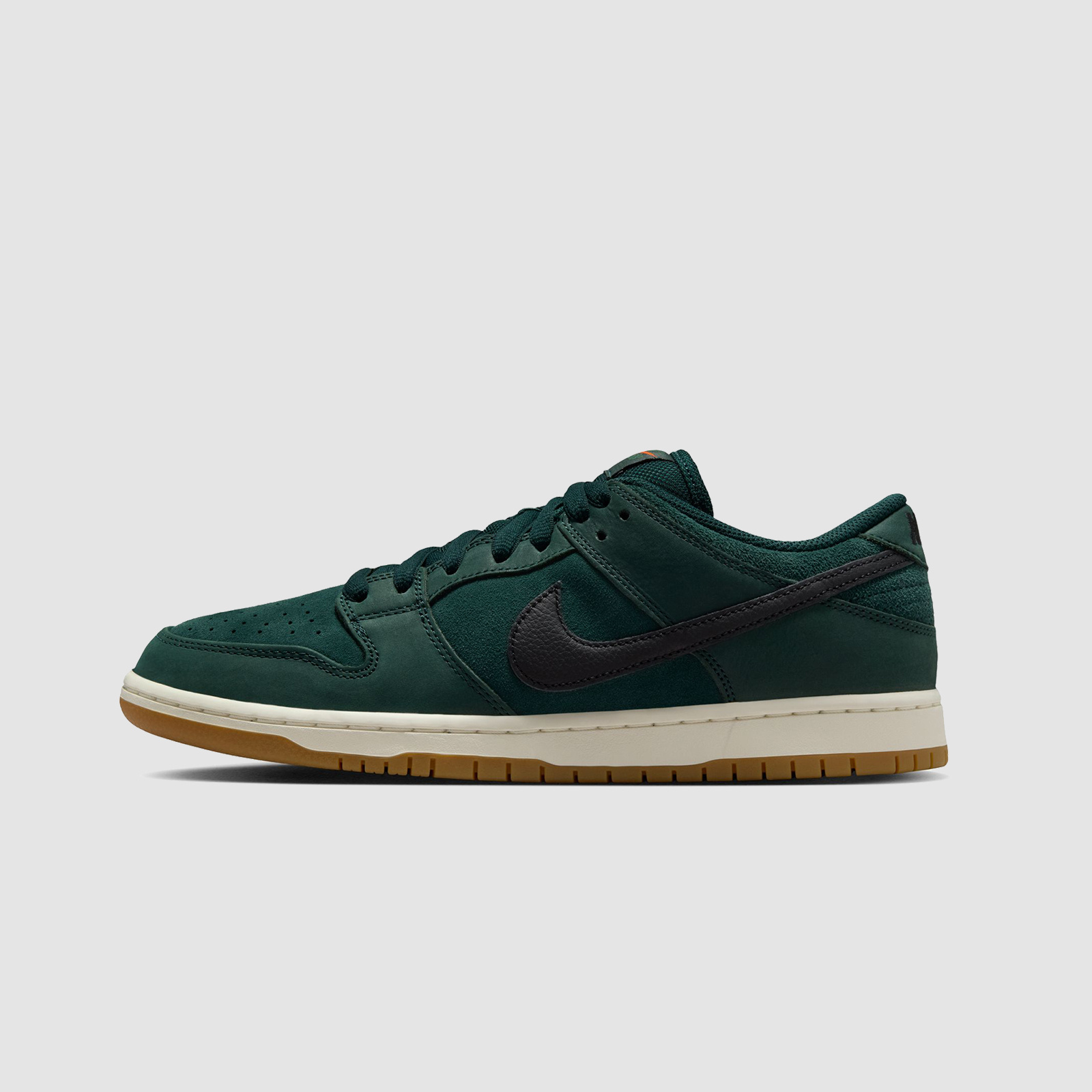 Nike SB Dunk Low Pro Deep Fir/Black Sail