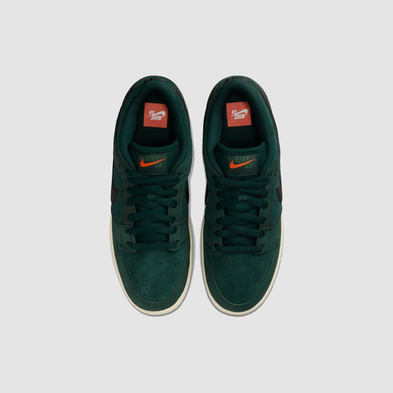 Nike SB Dunk Low Pro Deep Fir/Black Sail