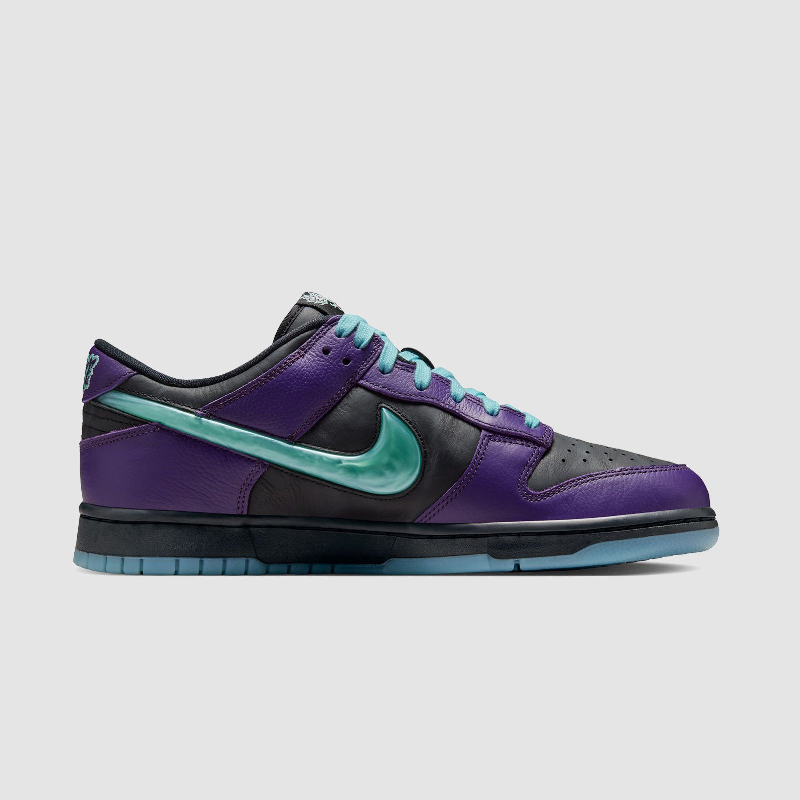 Nike Dunk Low Retro Limited Black/Artisan Teal-Grand Purple