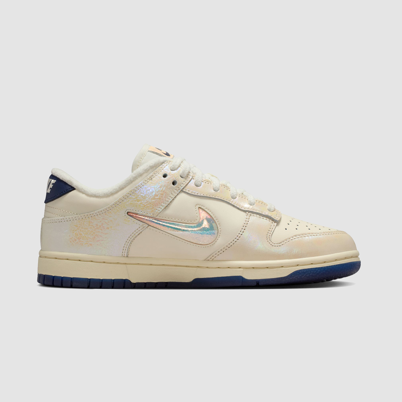 Nike (W) Dunk Low Soft Pearl/Multi