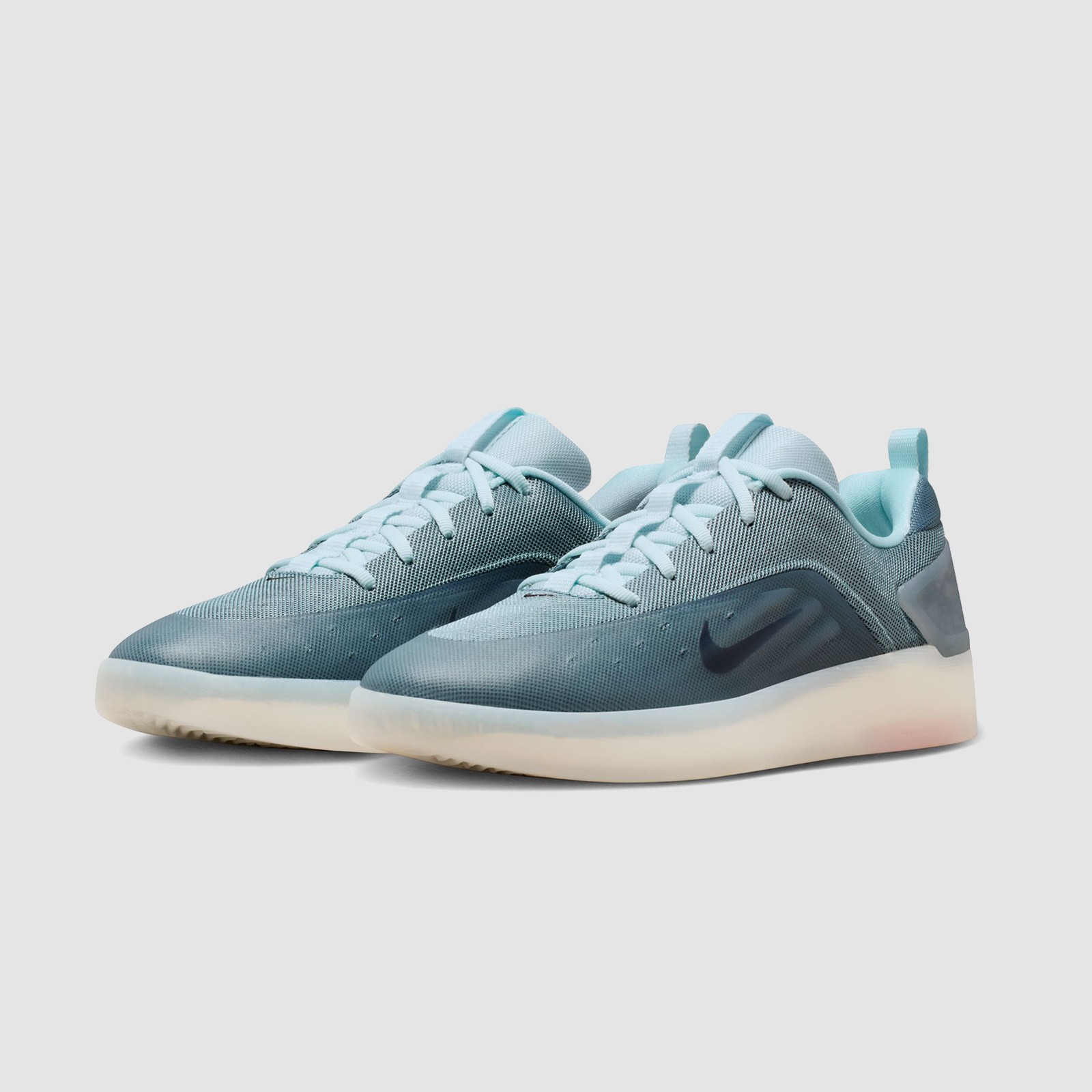 Nike SB Nyjah 4  Glacier Blue