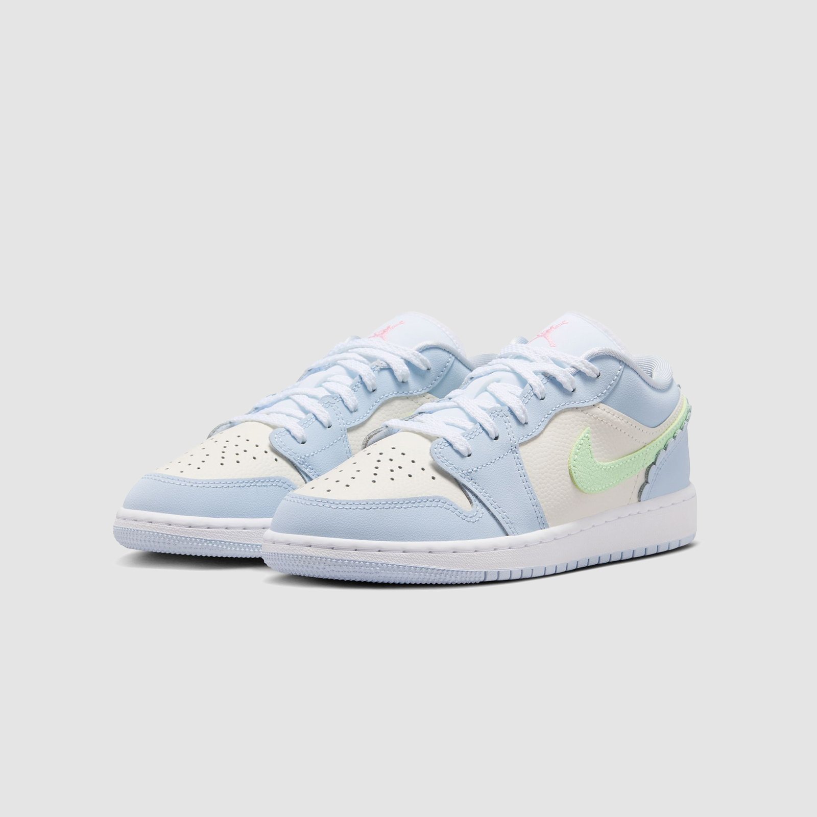 Jordan Jordan 1 Low SE (GS) Half Blue/Vapor Green/Sail