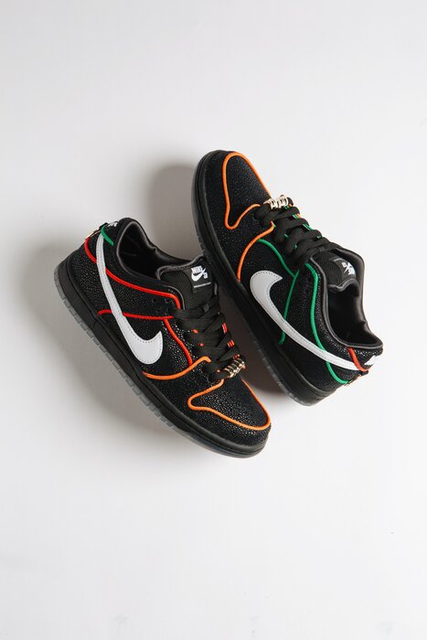 Nike SB x Bronx Skate Girl Dunk Low