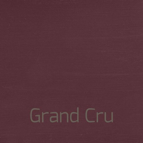 Autentico Vintage furniture paint, color Grand Cru Autentico Vintage furniture paint, color Grand Cru