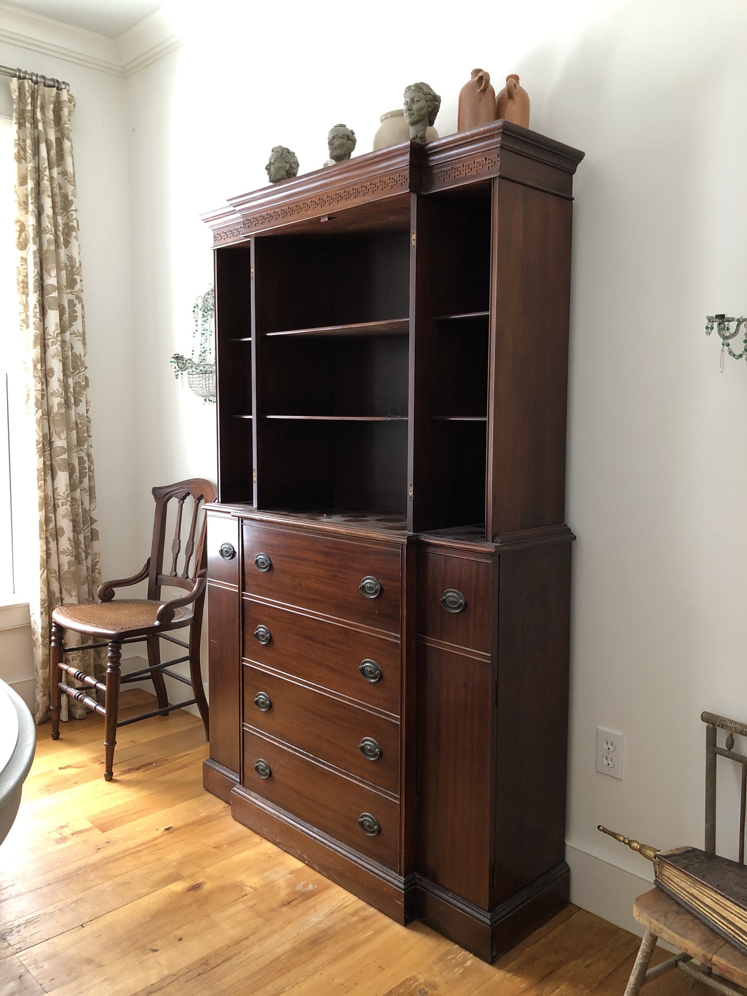 My Dining Room China Cabinet Makeover – Chalk Mercantile