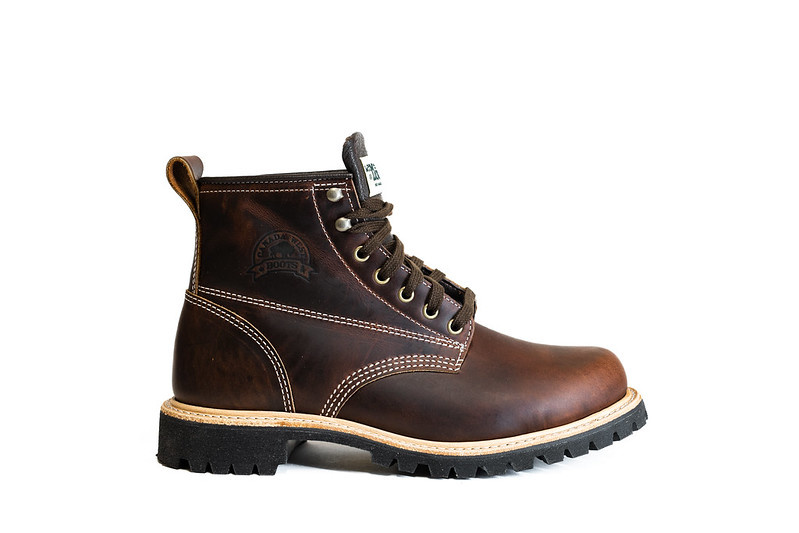 Canada West 2831 Men's Insulated Pecan Tumbled Moorby Vince DeVito