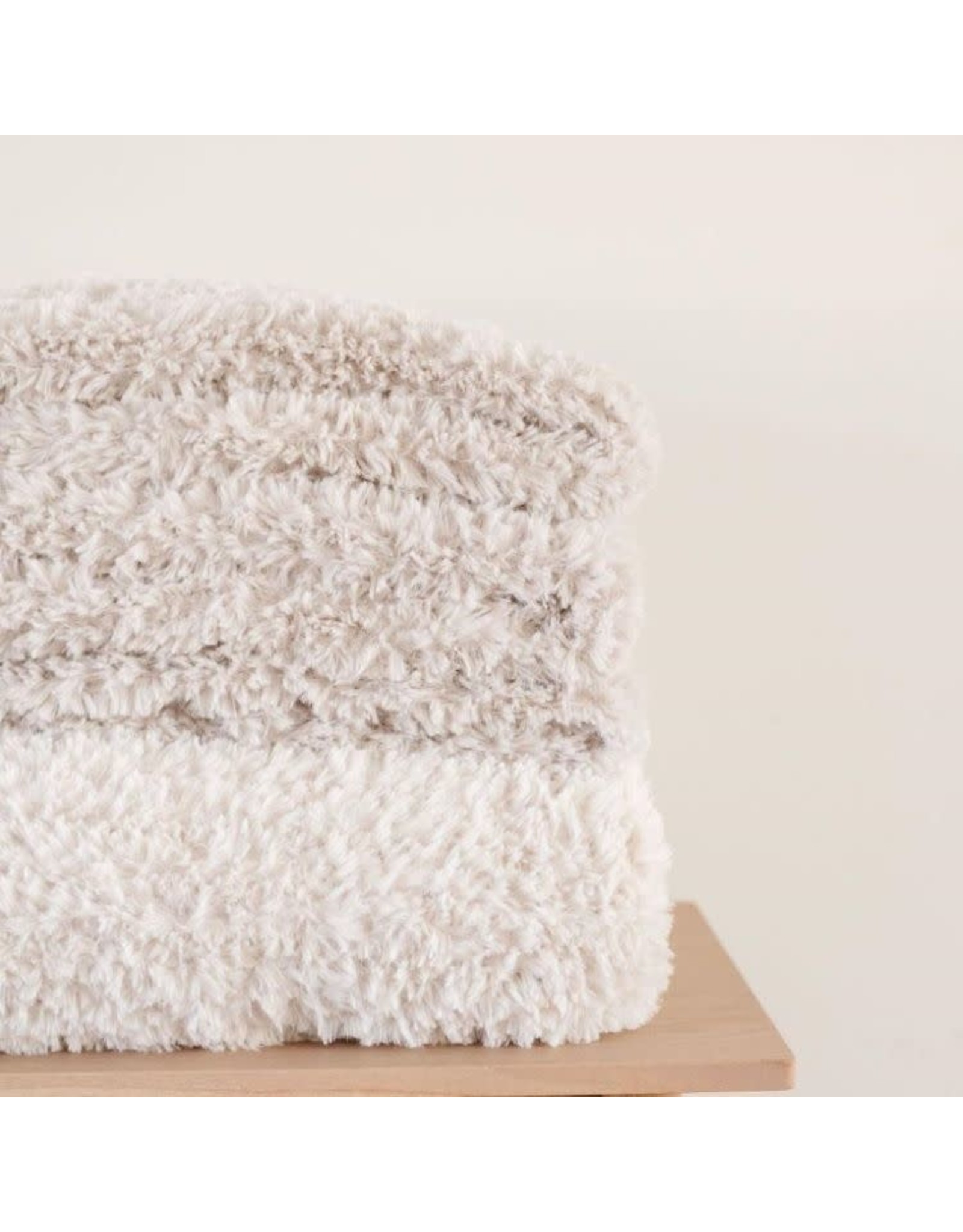 Saranoni Cloud Burst Knit Faux Fur Throw