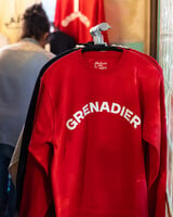 Le Crewneck Grenadier - Red
