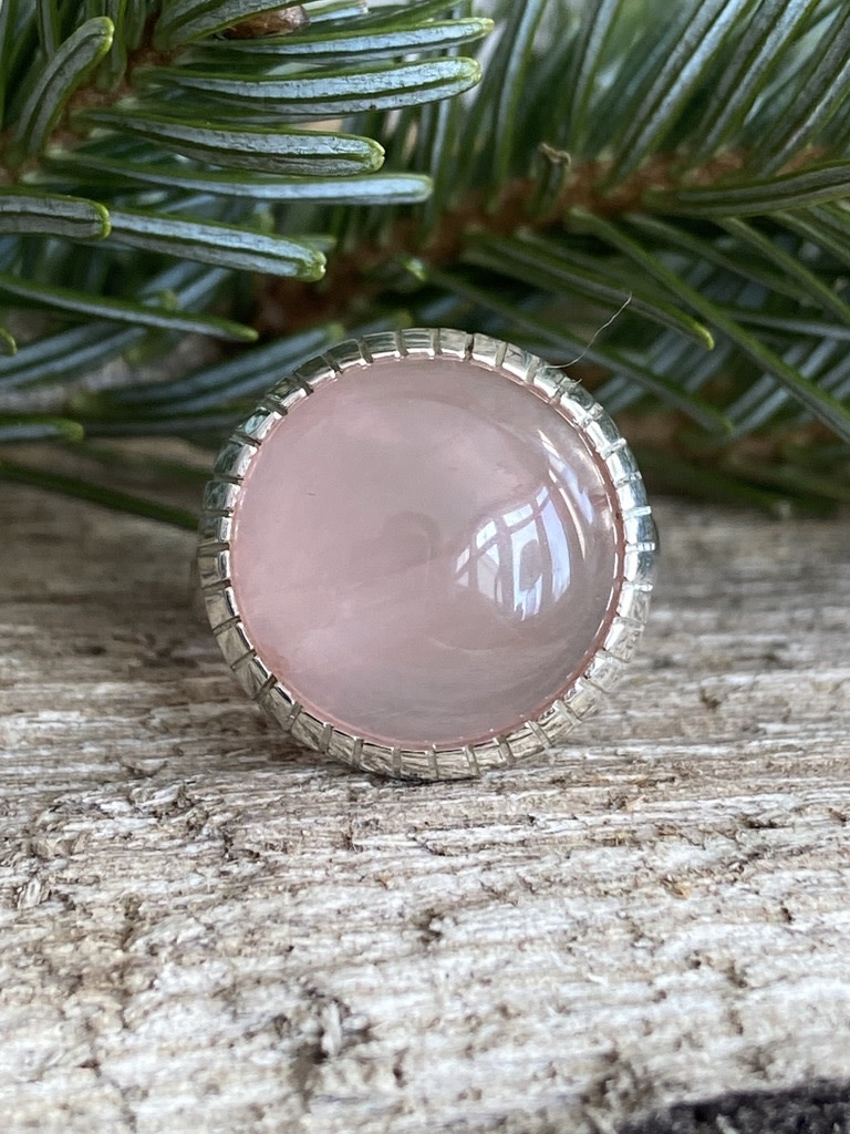 Rose Quartz Round Cabochon Ring - Size 6.5