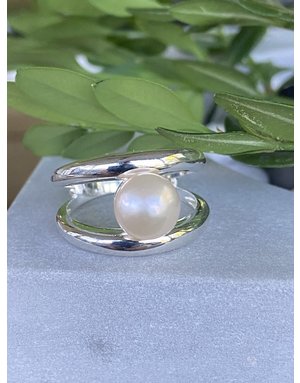 Sterling Double Band Pearl Ring - Size 7