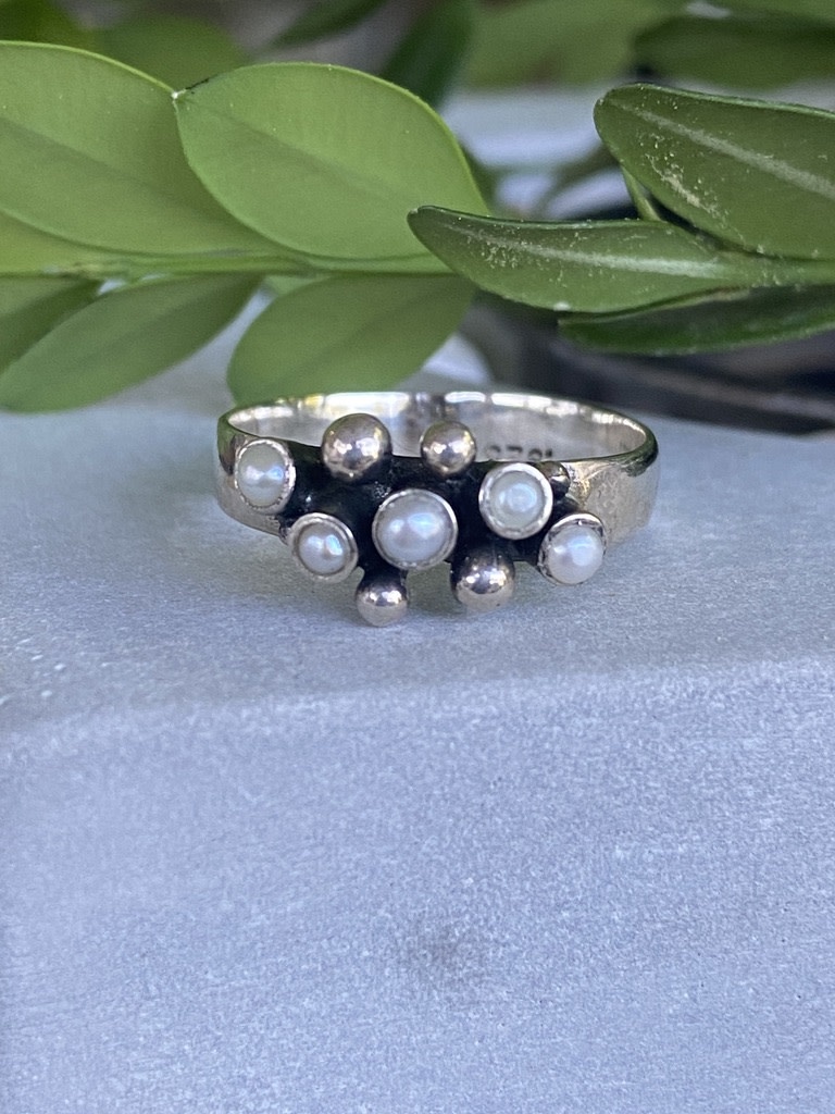 Sterling Multi Pearl Ring - Size 7