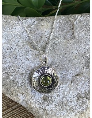 Sterling Peridot Clam Shell Necklace